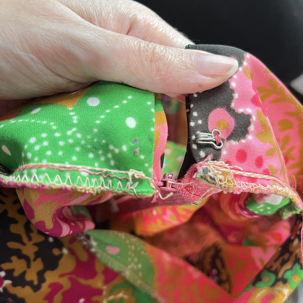 Vintage Sears House Dress At Home Wear USA Quilted Floral Maxi Mock Neck 60s 70s - Picture 11 of 16